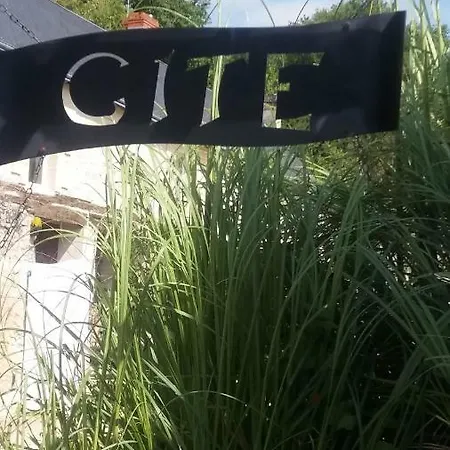 La Petite Maison Dans Bretigny Semesterbostad