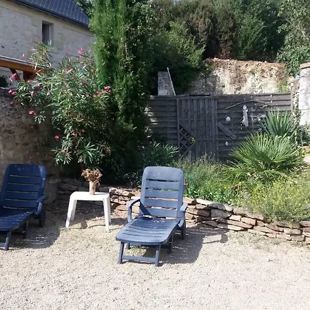 La Petite Maison Dans Bretigny