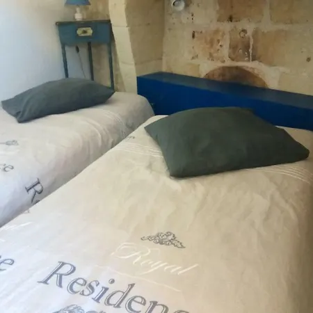 La Petite Maison Dans Bretigny Semesterbostad *