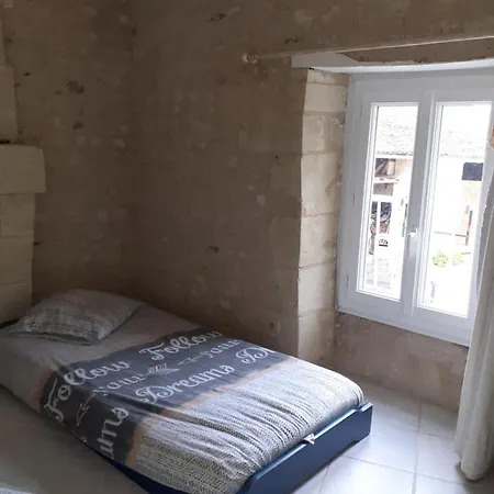 La Petite Maison Dans Bretigny Semesterbostad